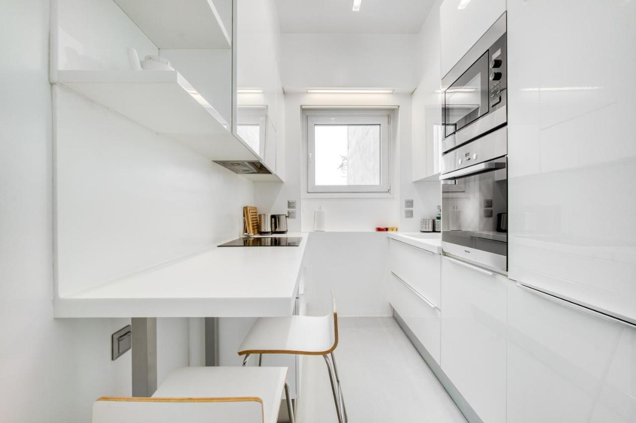 Elegant Light Two Bedroom Apartment In City Center Ateny Zewnętrze zdjęcie