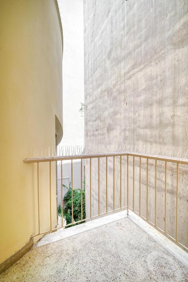 Elegant Light Two Bedroom Apartment In City Center Ateny Zewnętrze zdjęcie